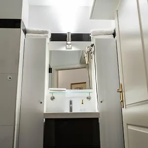https://royal-residence-schnbrunn.vienna-besthotels.com