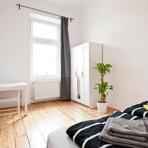  Apartment City-apartments